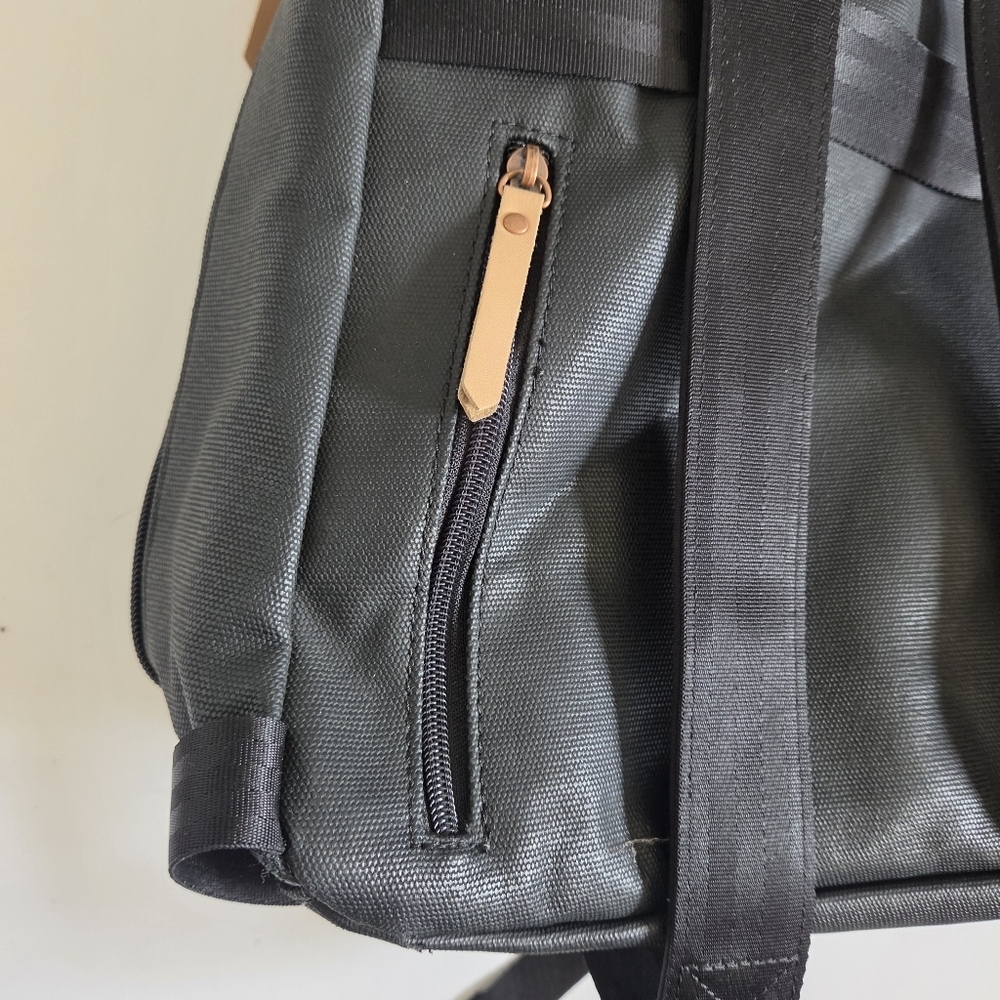 Petunia Pickle Bottom Meta Diaper Backpack in Black Matte Canvas - Picture 7 of 12
